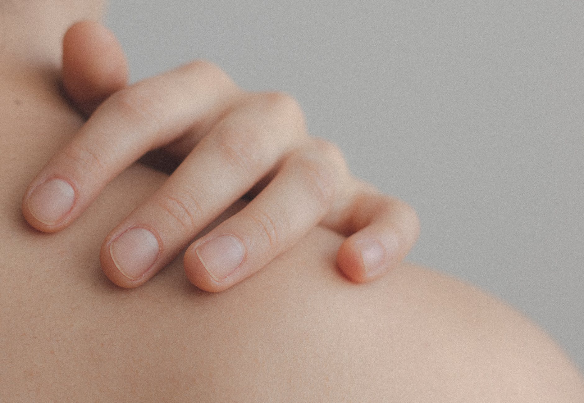“Dear Skin” in redrosethorns Magazine